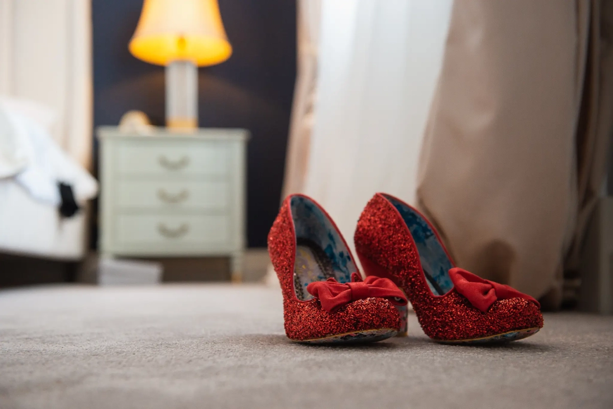 nunta-lido-pantofi-rosu-pregatiri-staif
